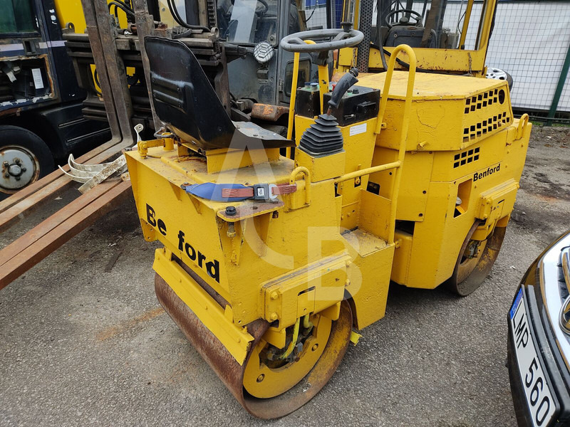 Benford  - Roller: picture 2 Benford  - Roller: picture 2