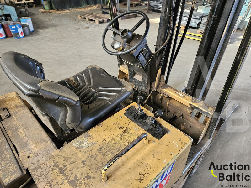 Forklift FORKLIFT: picture 8 Forklift FORKLIFT: picture 8