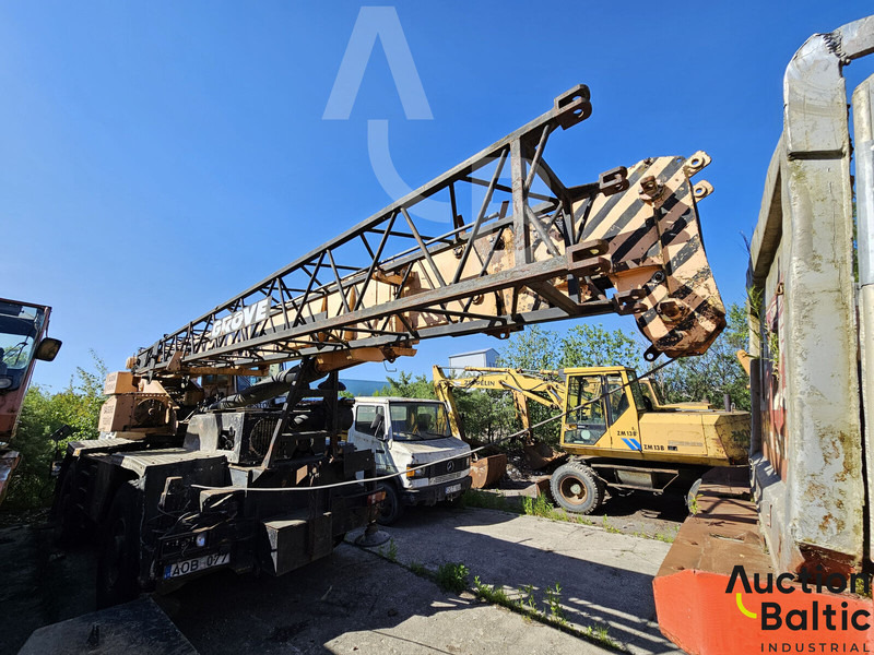 Grove AT 633 B - All terrain crane: picture 2 Grove AT 633 B - All terrain crane: picture 2