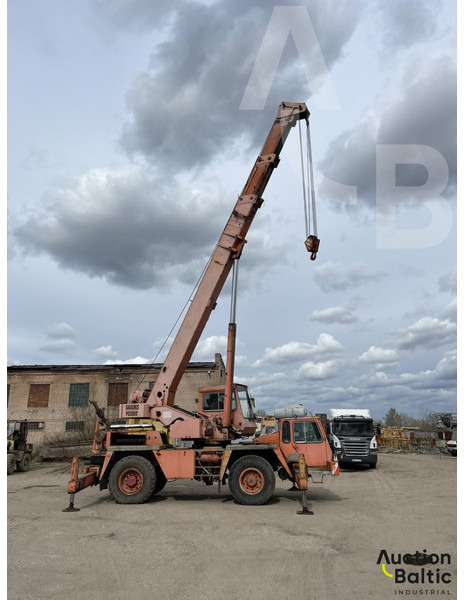 Grove AT 633 B - Truck mounted crane: picture 5 Grove AT 633 B - Truck mounted crane: picture 5