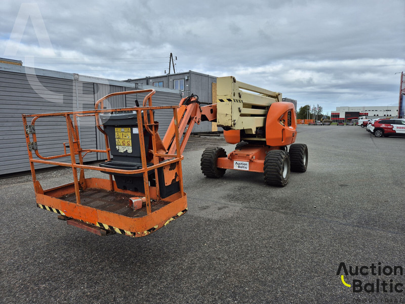 JLG 450 AJ II - Articulated boom lift: picture 1 JLG 450 AJ II - Articulated boom lift: picture 1