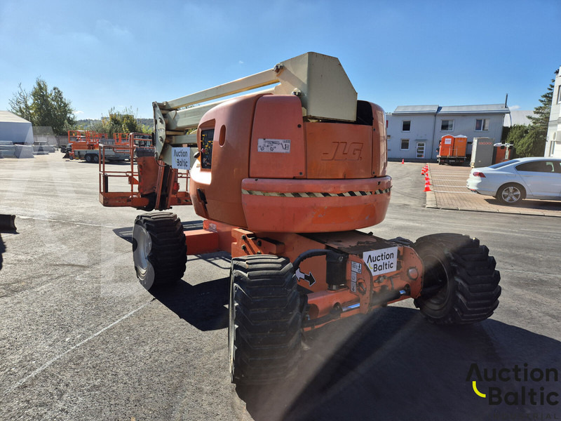 JLG 450 AJ - Articulated boom lift: picture 4 JLG 450 AJ - Articulated boom lift: picture 4