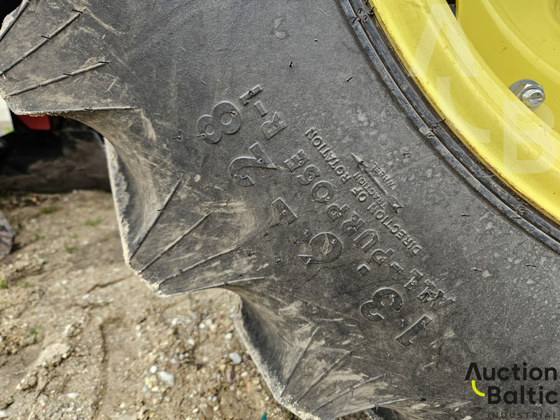 Farm tractor John Deere 4049 M: picture 19 Farm tractor John Deere 4049 M: picture 19