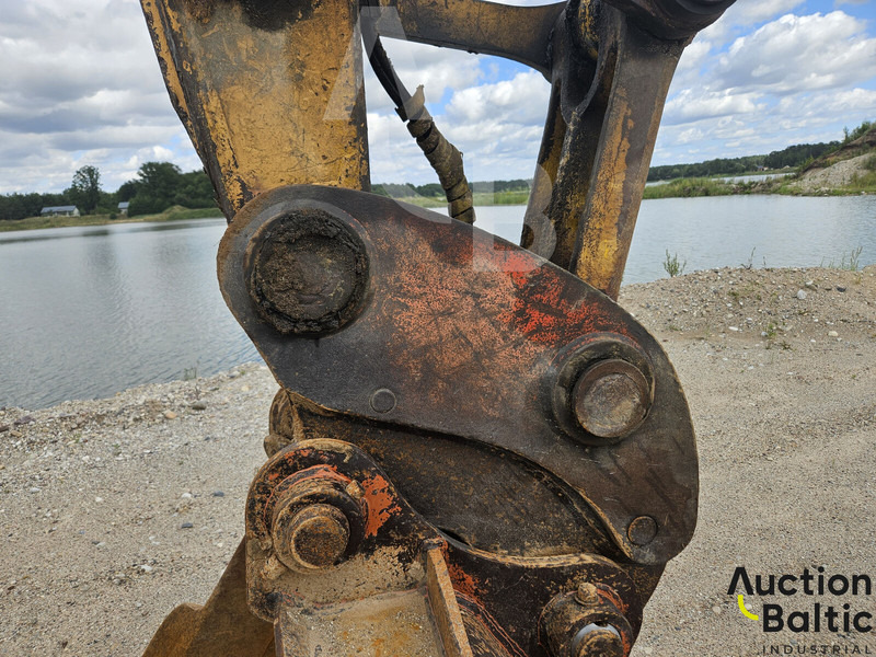 Crawler excavator Komatsu PC240NLC-7K: picture 16