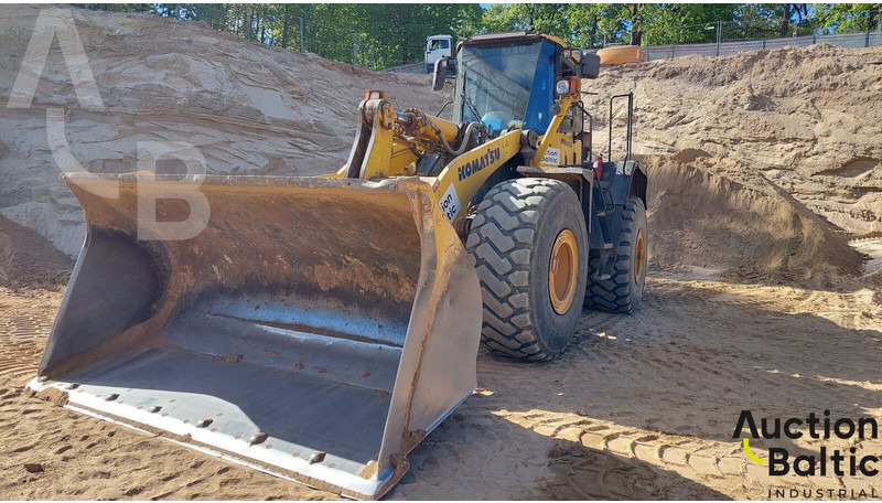 Komatsu WA470-5H - Wheel loader: picture 1 Komatsu WA470-5H - Wheel loader: picture 1