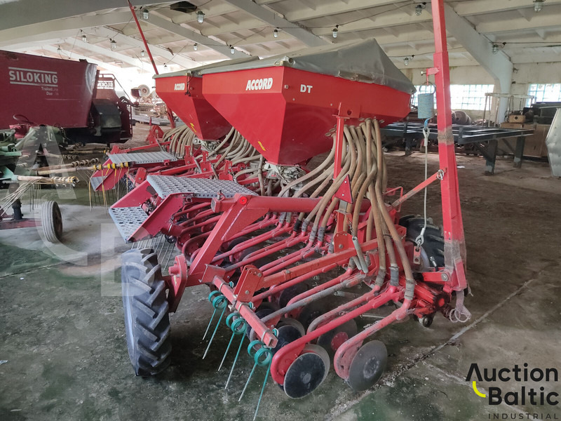 Kverneland DT-6 - Sowing and planting equipment: picture 4 Kverneland DT-6 - Sowing and planting equipment: picture 4