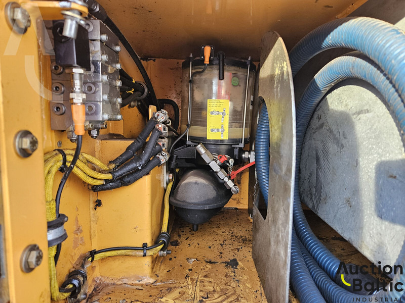 Crawler excavator Liebherr R922 LC: picture 16 Crawler excavator Liebherr R922 LC: picture 16