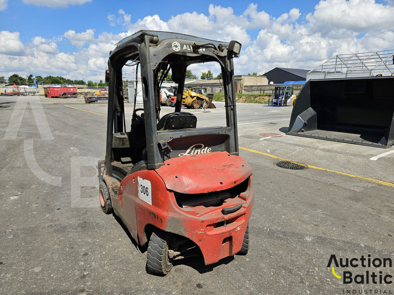 Linde H20D-01 - Diesel forklift: picture 3 Linde H20D-01 - Diesel forklift: picture 3
