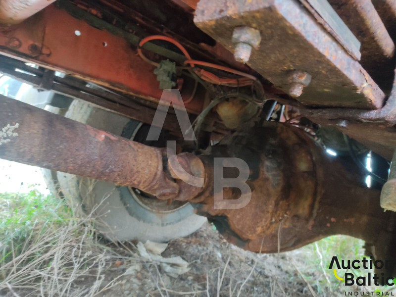 Skip loader truck MAN 18.284: picture 14