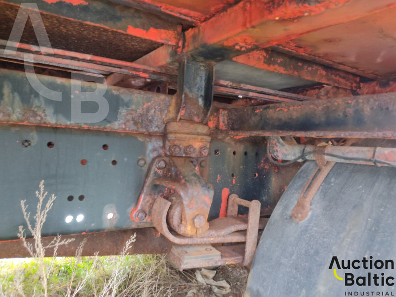 Skip loader truck MAN 18.284: picture 13