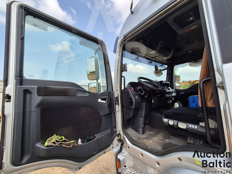 MAN TGL10.250 - Car transporter truck: picture 5 MAN TGL10.250 - Car transporter truck: picture 5