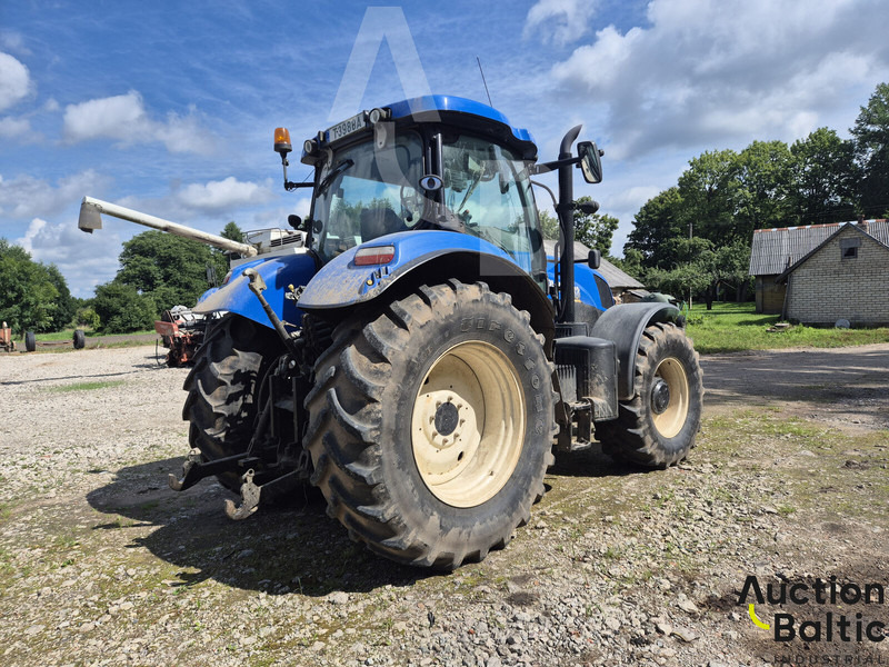 New Holland T 7.210 - Farm tractor: picture 5 New Holland T 7.210 - Farm tractor: picture 5