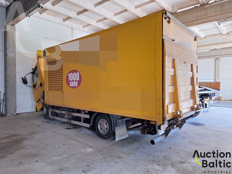 Renault Midlum 180.08 - Vacuum truck: picture 4 Renault Midlum 180.08 - Vacuum truck: picture 4