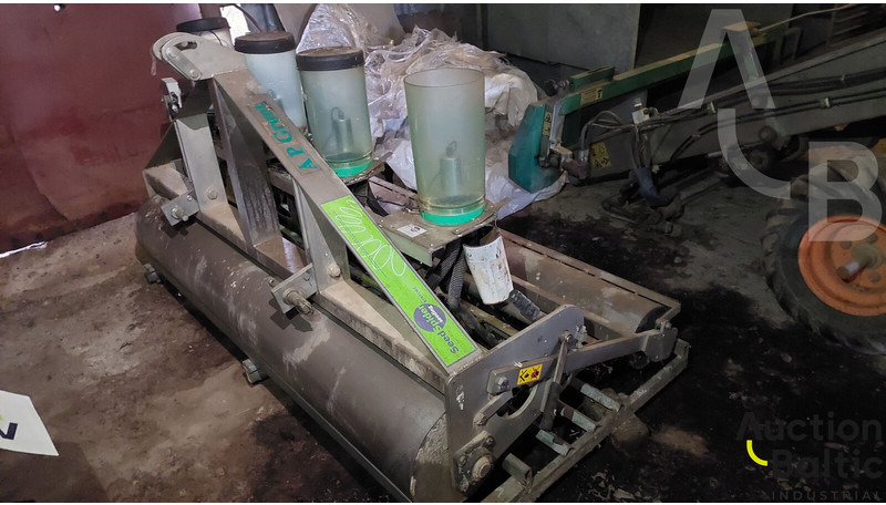 Seed Spider - Precision seeder: picture 2 Seed Spider - Precision seeder: picture 2