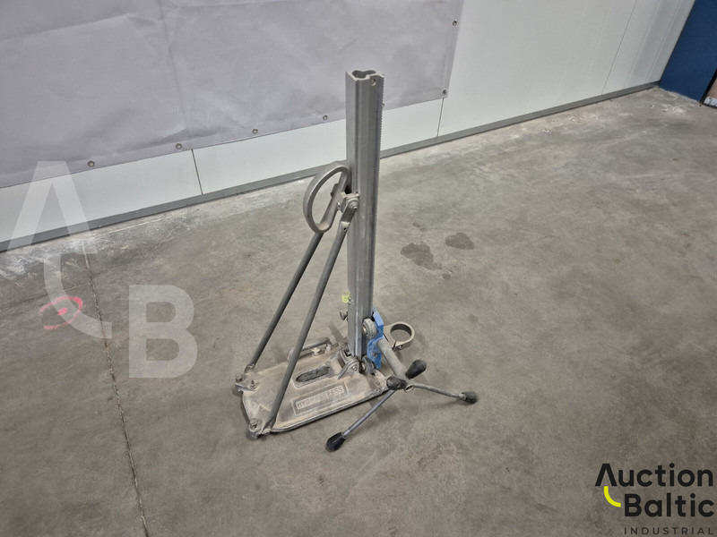 TYROLIT DRU160 - Drilling rig: picture 1 TYROLIT DRU160 - Drilling rig: picture 1