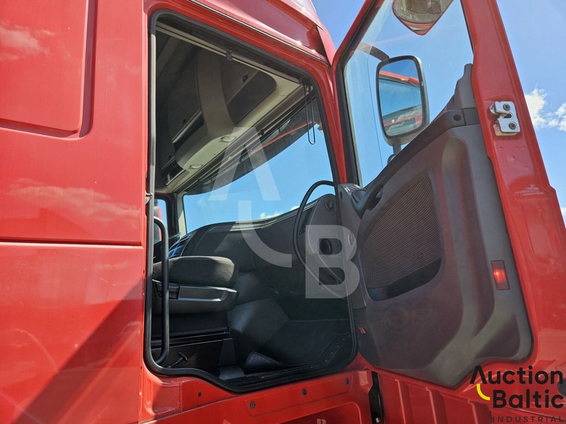 DAF XF 460 FTP - Tractor unit: picture 5 DAF XF 460 FTP - Tractor unit: picture 5
