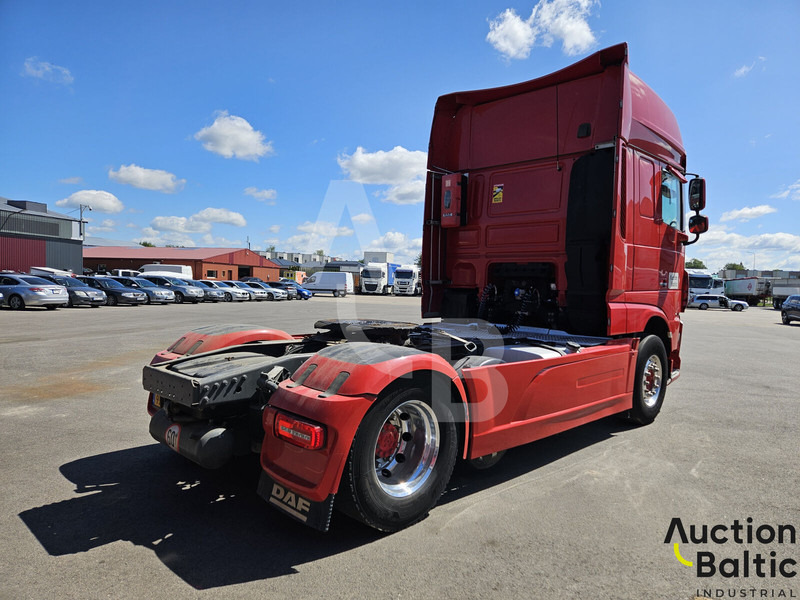 DAF XF 460 FTP - Tractor unit: picture 4 DAF XF 460 FTP - Tractor unit: picture 4