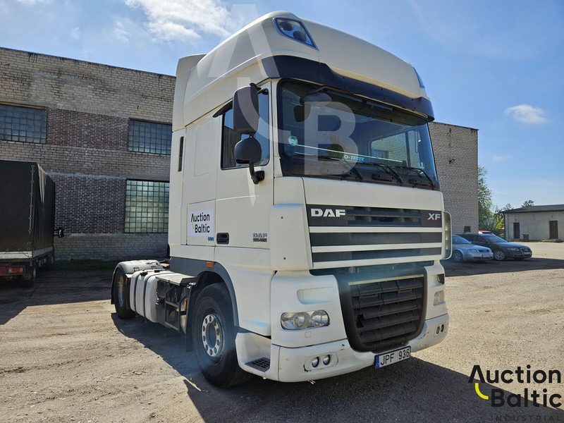 DAF XF105.460 - Tractor unit: picture 2 DAF XF105.460 - Tractor unit: picture 2