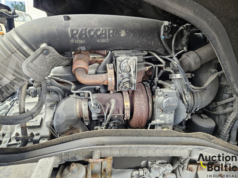 Tractor unit DAF XF460: picture 20