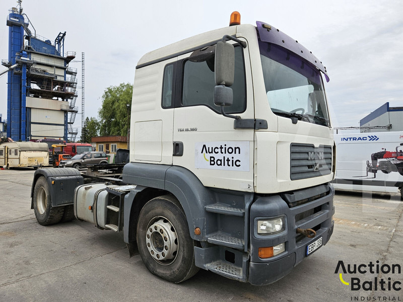 MAN 18.360 - Tractor unit: picture 2 MAN 18.360 - Tractor unit: picture 2