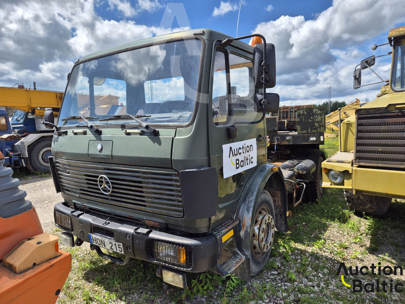 Mercedes-Benz 1422 - Tractor unit: picture 2 Mercedes-Benz 1422 - Tractor unit: picture 2