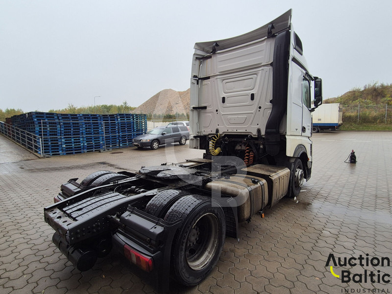 Mercedes-Benz Actros 1845 - Tractor unit: picture 4 Mercedes-Benz Actros 1845 - Tractor unit: picture 4