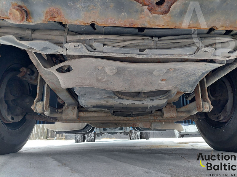 Leasing of Scania T 114 LA Scania T 114 LA: picture 9