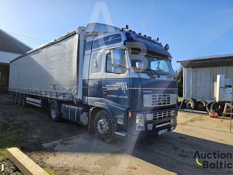 Volvo FH12 - Tractor unit: picture 2 Volvo FH12 - Tractor unit: picture 2