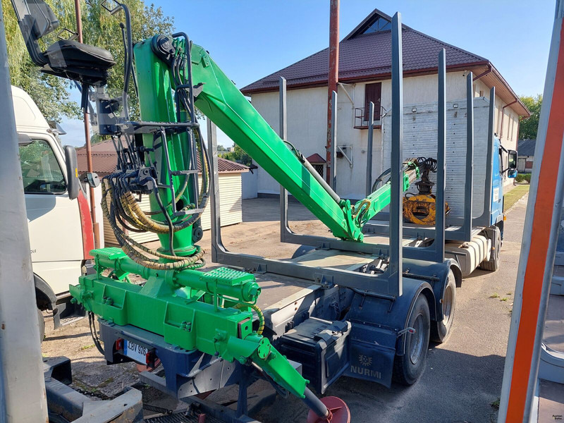 Volvo FH12 - Timber truck: picture 3 Volvo FH12 - Timber truck: picture 3