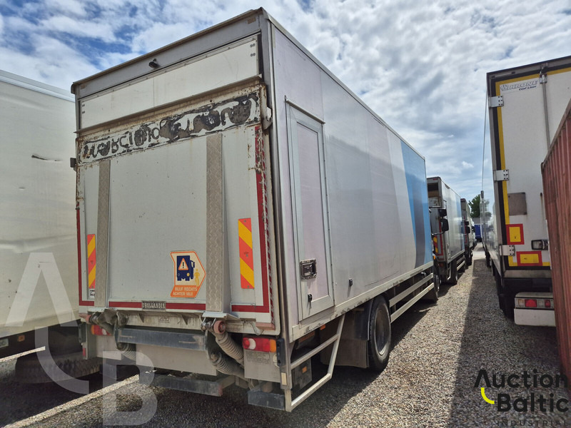 Volvo FL240 - Box truck: picture 3 Volvo FL240 - Box truck: picture 3