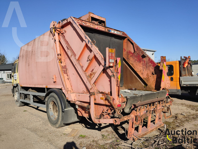 Volvo FL618 - Refuse truck: picture 3 Volvo FL618 - Refuse truck: picture 3
