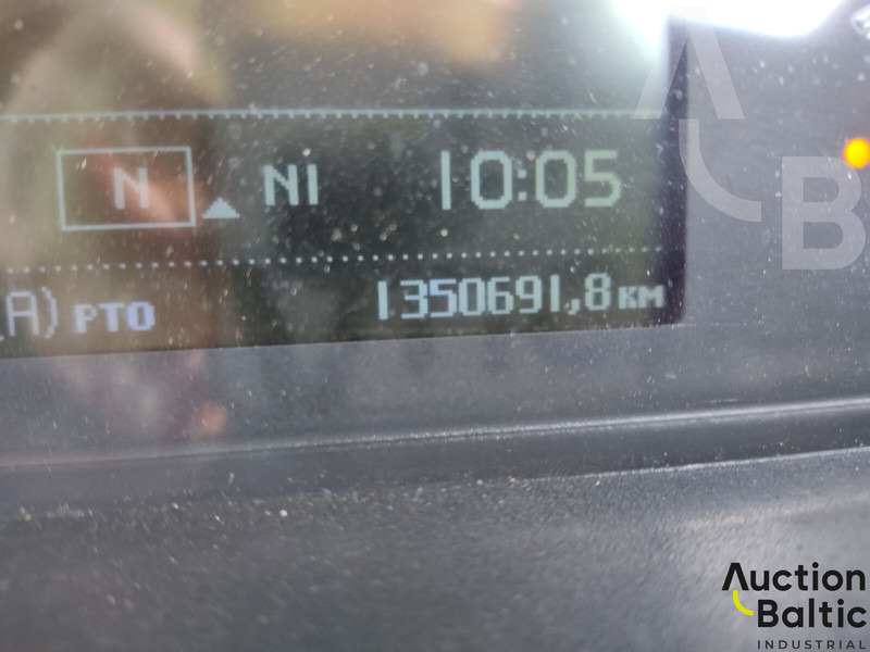 Car transporter truck Volvo FM: picture 6