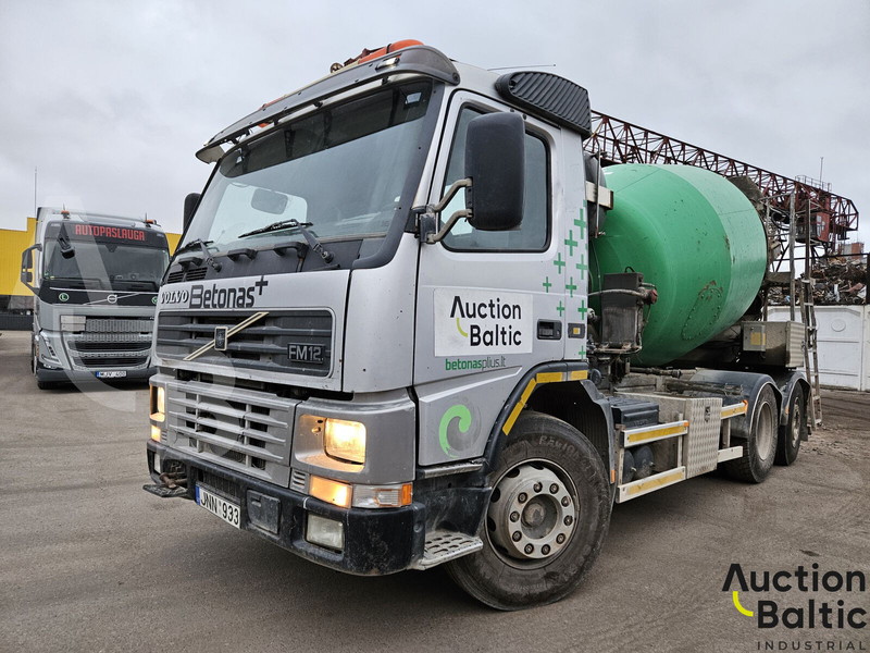 Volvo FM12 - Concrete mixer truck: picture 1 Volvo FM12 - Concrete mixer truck: picture 1