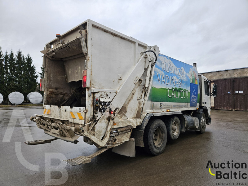 Volvo FM7 - Refuse truck: picture 3 Volvo FM7 - Refuse truck: picture 3