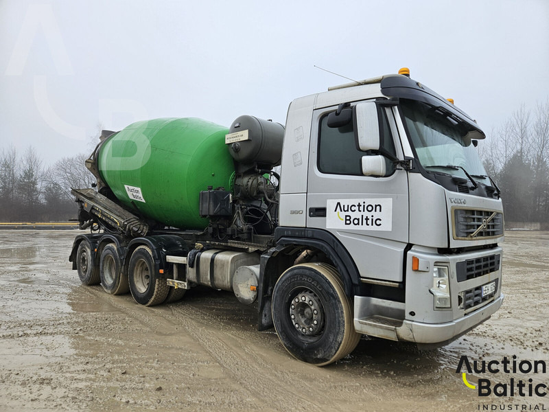 Volvo FM9 - Concrete mixer truck: picture 2 Volvo FM9 - Concrete mixer truck: picture 2