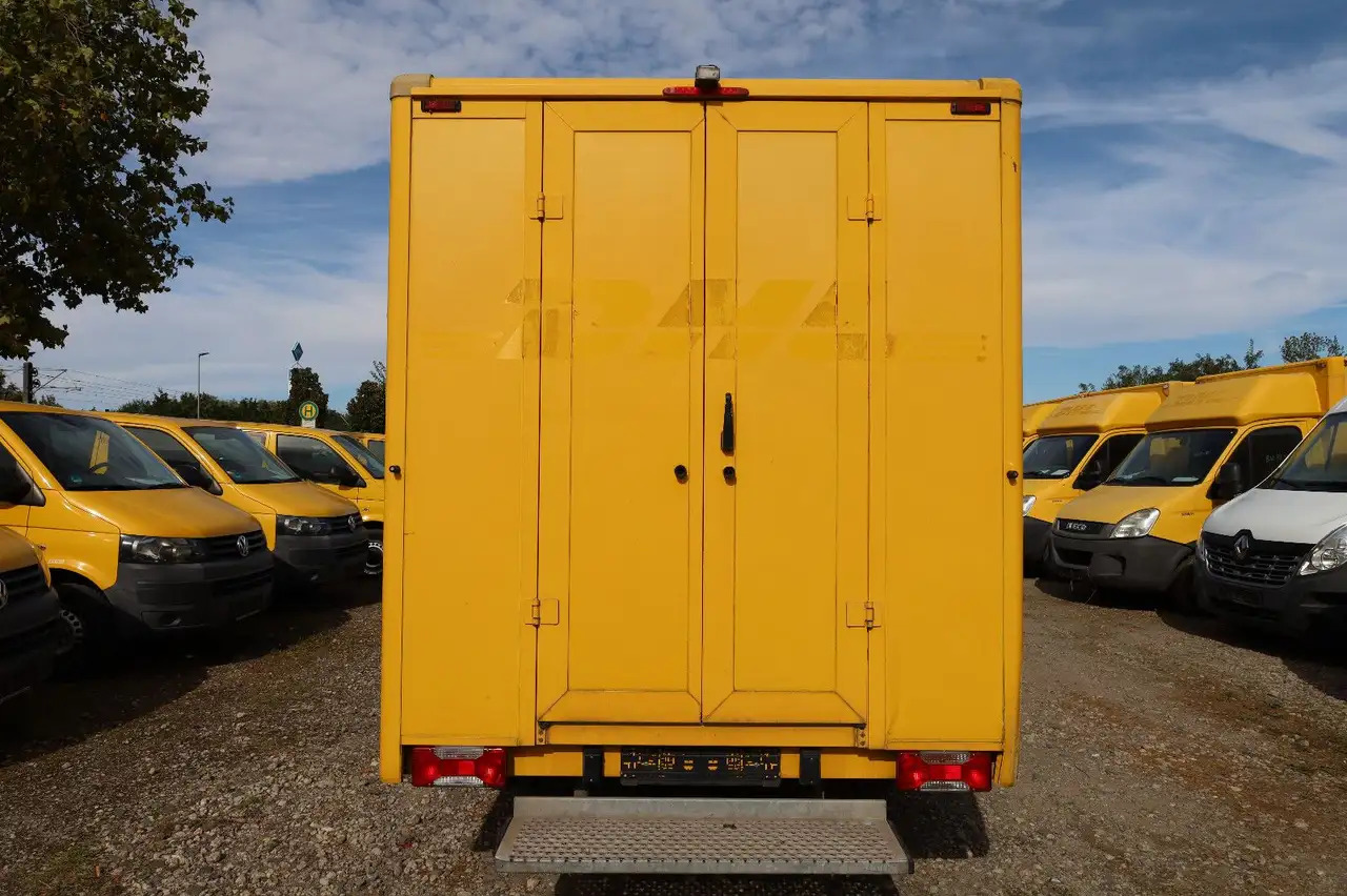 Iveco Daily/ EU5/ 1. Hand/ Postfahrtzeug/KURZ - Car: picture 5 Iveco Daily/ EU5/ 1. Hand/ Postfahrtzeug/KURZ - Car: picture 5