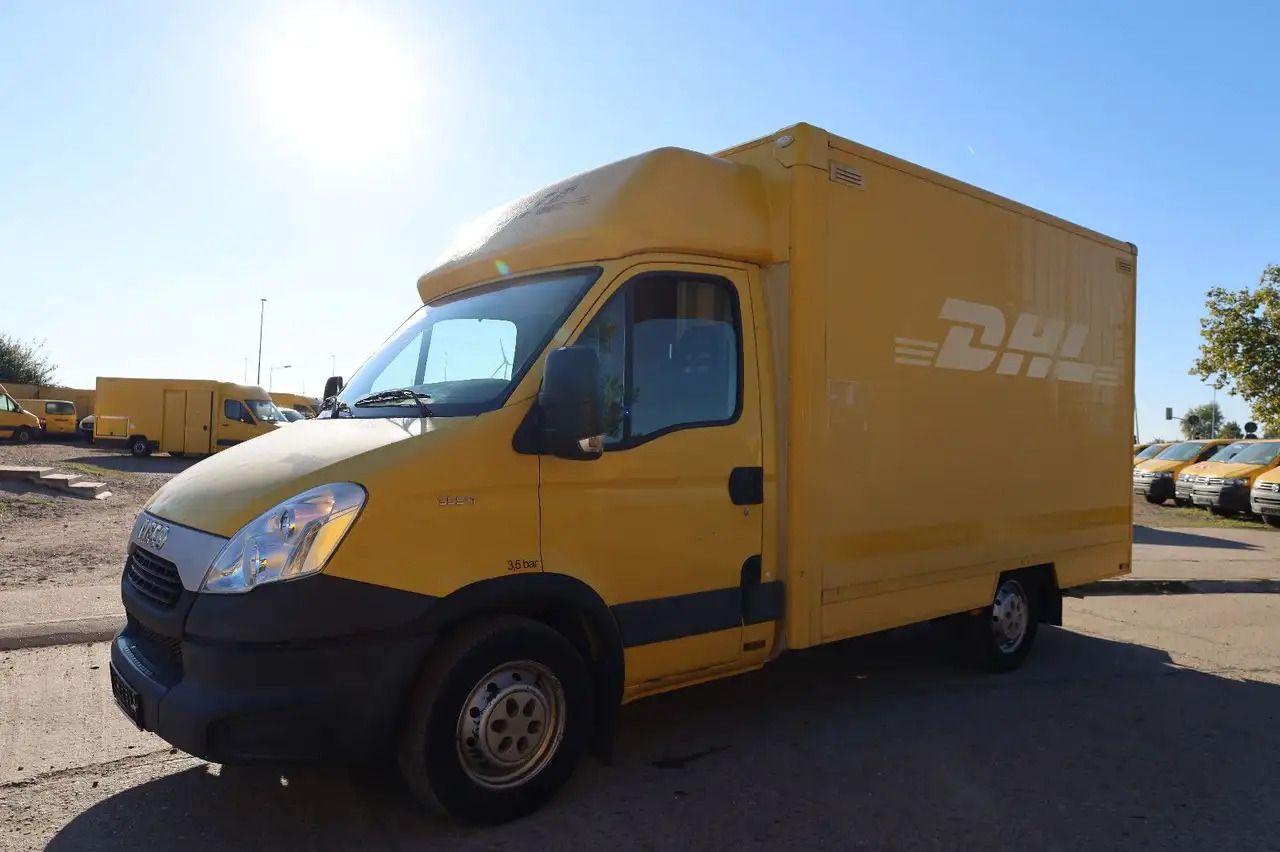 Iveco Daily/ Regalsystem/Luftfeder/KURZ/1. Hand - Closed box van: picture 3 Iveco Daily/ Regalsystem/Luftfeder/KURZ/1. Hand - Closed box van: picture 3