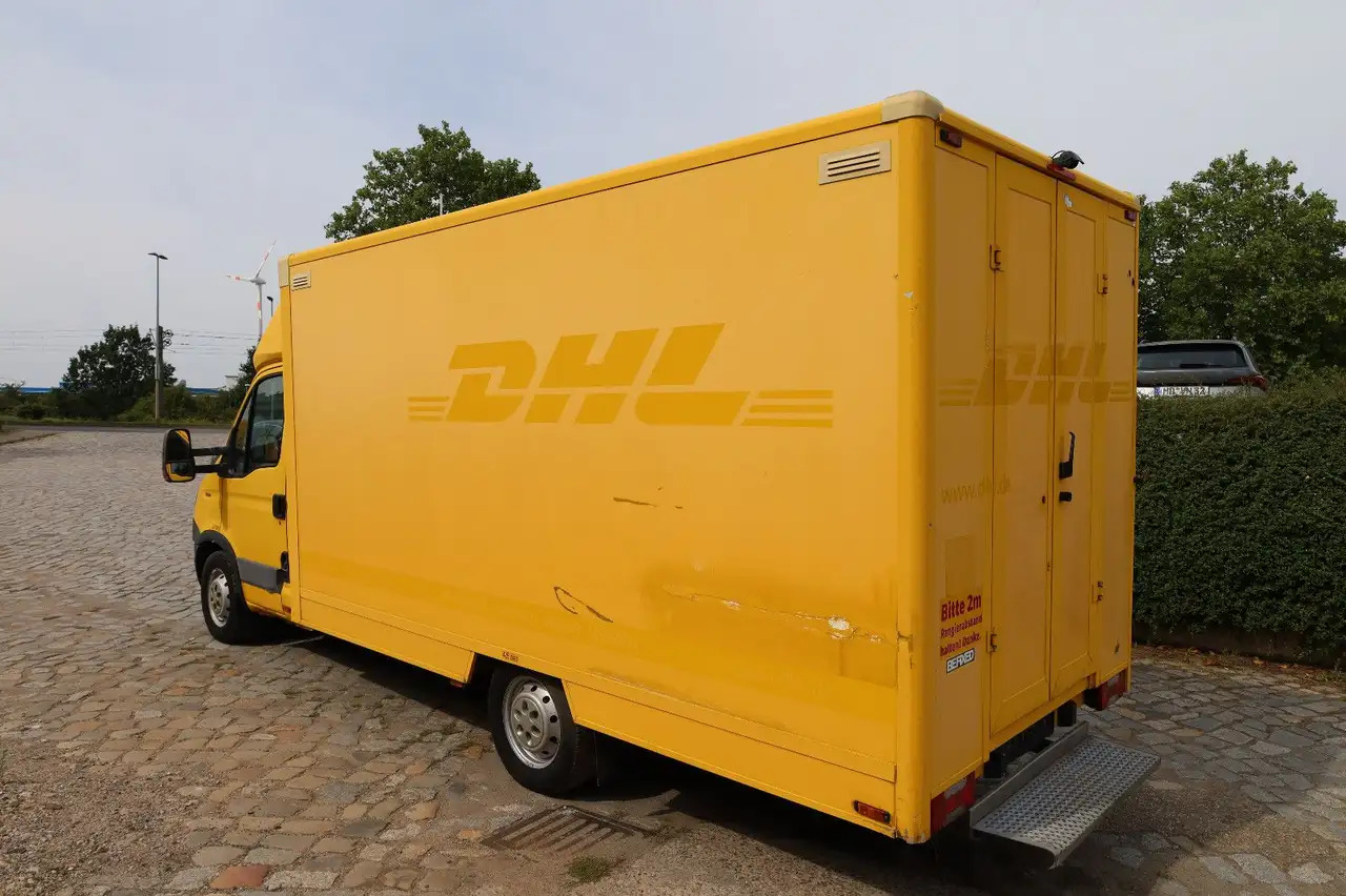 Iveco IS35SI2AA Daily/ Regalsystem/Luftfeder/1. Hand/ - Closed box van: picture 4 Iveco IS35SI2AA Daily/ Regalsystem/Luftfeder/1. Hand/ - Closed box van: picture 4