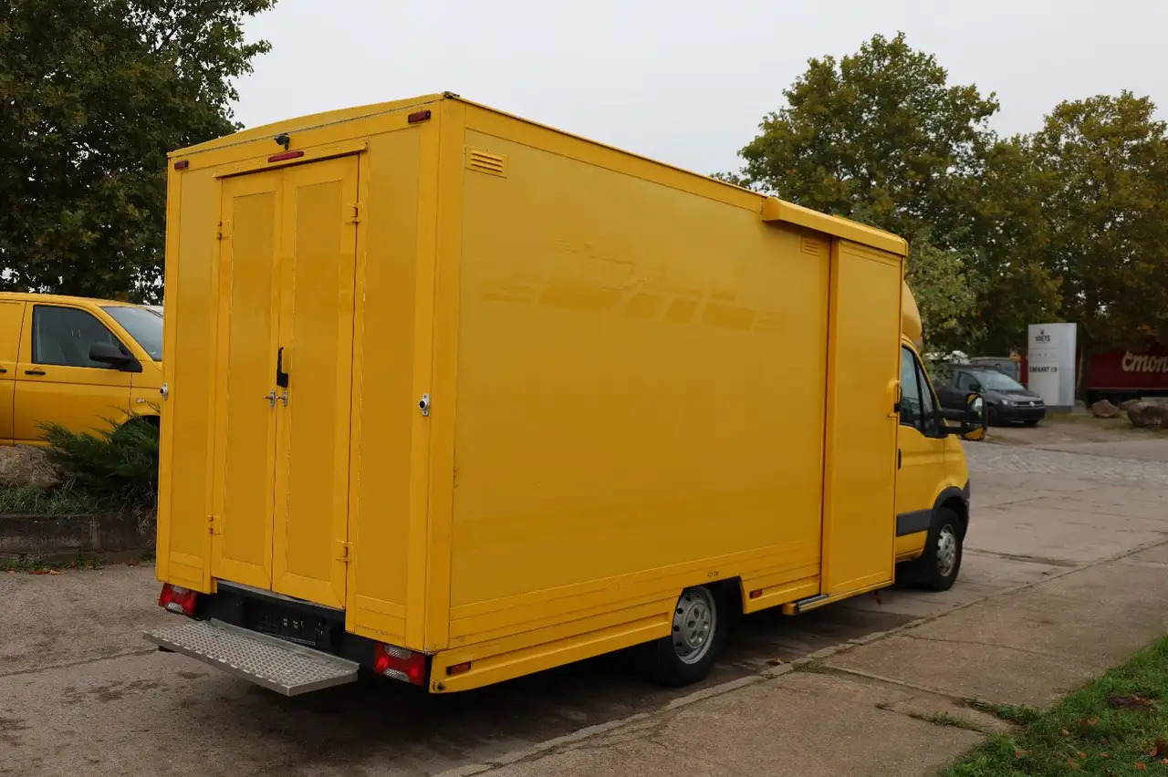 Iveco IS35SI2AA Daily/ Regalsystem/Luftfeder/1. Hand/ - Closed box van: picture 4 Iveco IS35SI2AA Daily/ Regalsystem/Luftfeder/1. Hand/ - Closed box van: picture 4