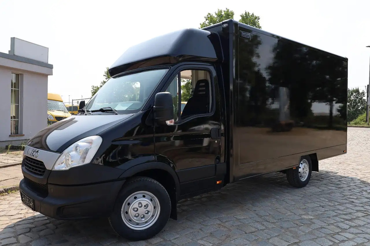 Iveco IS35SI2AA/ FOODTRUCK/Daily/EU5/1. Hand - Food truck: picture 5 Iveco IS35SI2AA/ FOODTRUCK/Daily/EU5/1. Hand - Food truck: picture 5