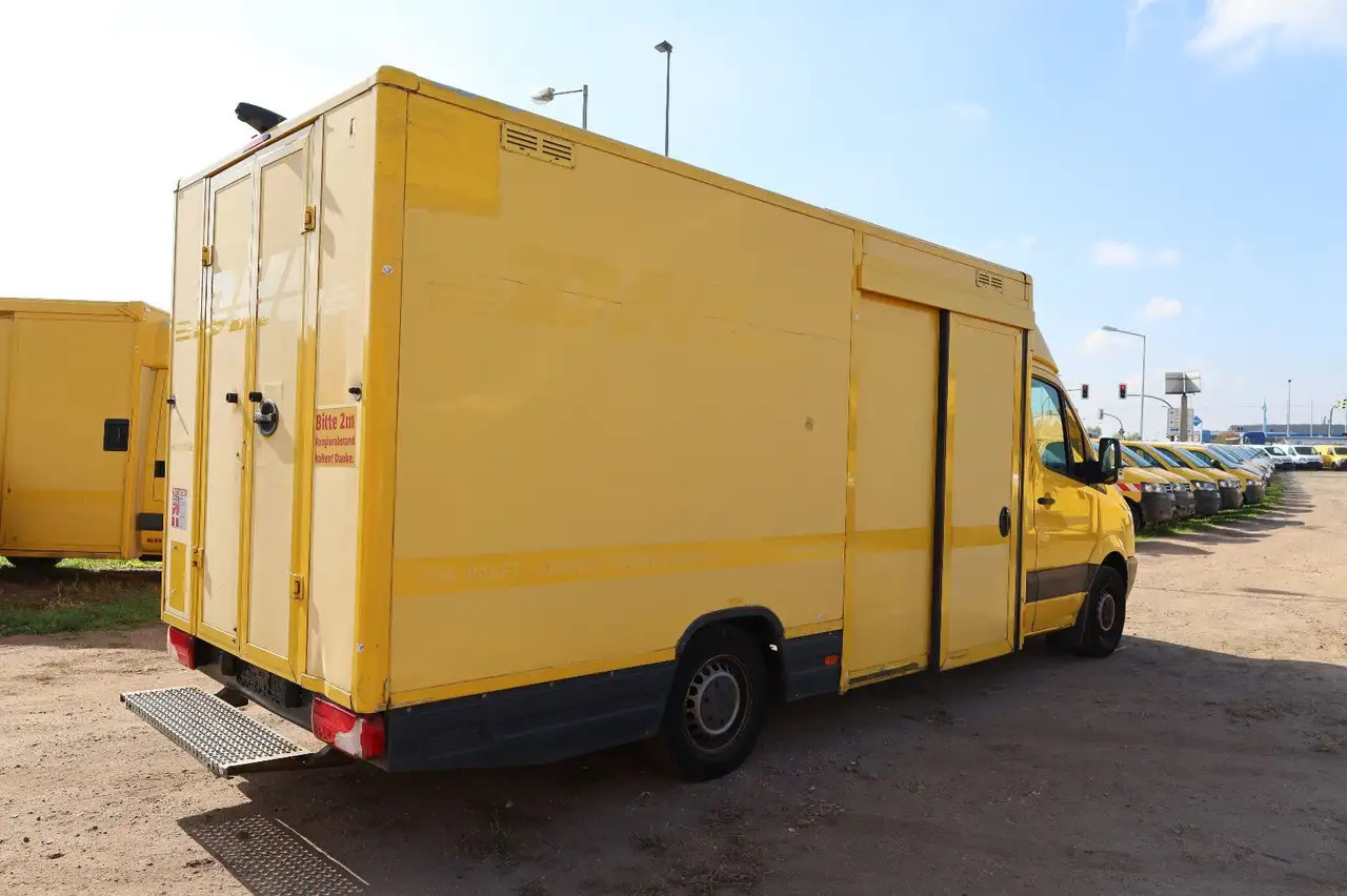 Mercedes-Benz Sprinter II Pritsche/ Koffer/Regalsystem - Closed box van: picture 3 Mercedes-Benz Sprinter II Pritsche/ Koffer/Regalsystem - Closed box van: picture 3