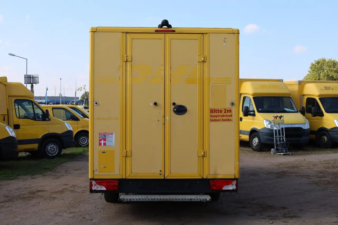Mercedes-Benz Sprinter II Pritsche/ Koffer/Regalsystem - Closed box van: picture 4 Mercedes-Benz Sprinter II Pritsche/ Koffer/Regalsystem - Closed box van: picture 4