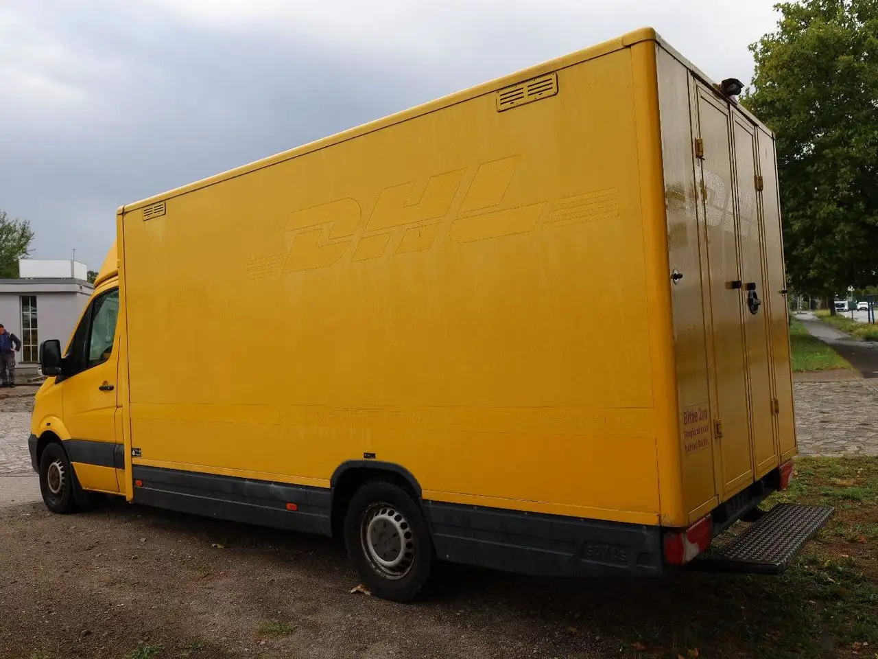 Mercedes-Benz Sprinter II Pritsche/ Koffer/Regalsystem - Closed box van: picture 4 Mercedes-Benz Sprinter II Pritsche/ Koffer/Regalsystem - Closed box van: picture 4