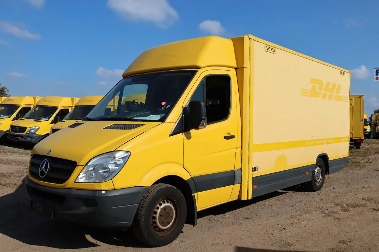 Mercedes-Benz Sprinter II Pritsche/ Koffer/Regalsystem - Closed box van: picture 1 Mercedes-Benz Sprinter II Pritsche/ Koffer/Regalsystem - Closed box van: picture 1