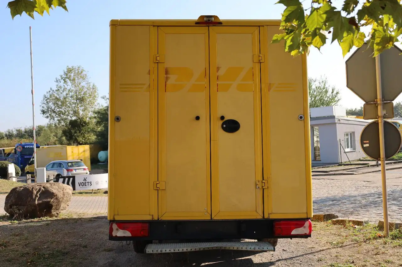Mercedes-Benz Sprinter/Koffer/Regalsystem/ EU5/ 1. Hand - Closed box van: picture 5 Mercedes-Benz Sprinter/Koffer/Regalsystem/ EU5/ 1. Hand - Closed box van: picture 5