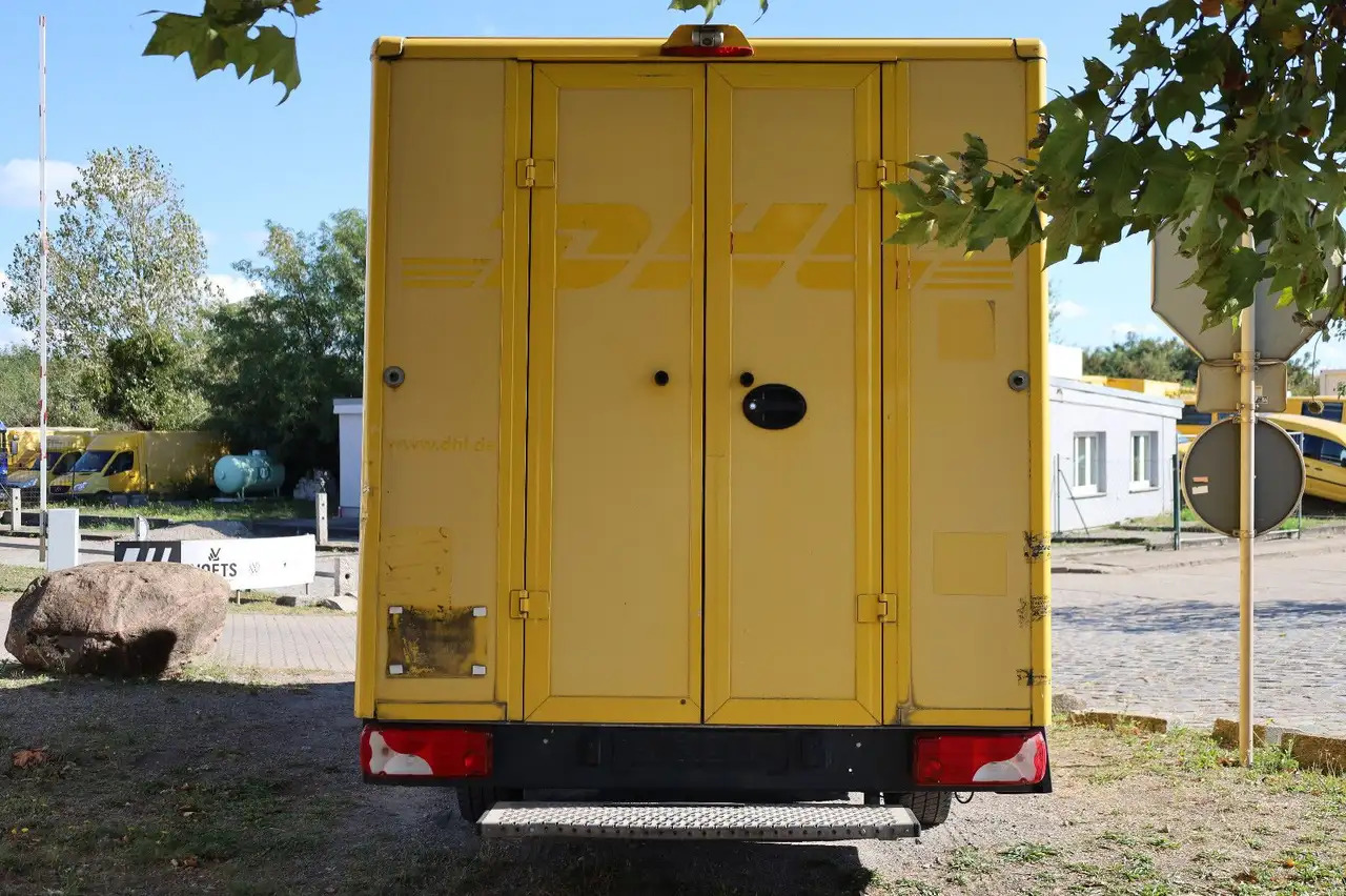 Closed box van Mercedes-Benz Sprinter/Koffer/Regalsystem/ EU5/ 1. Hand: picture 16