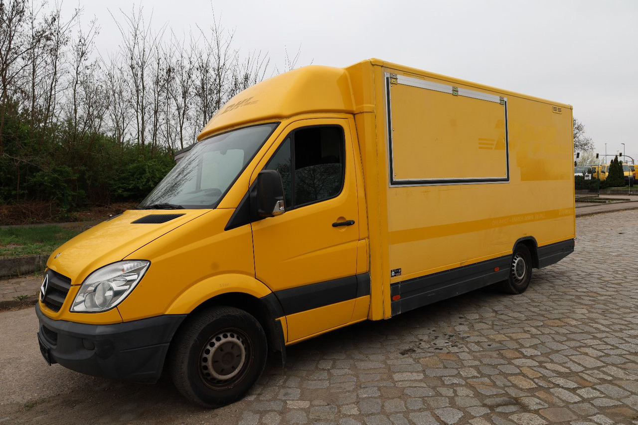 Mercedes-Benz Wohnmobil mit Aufstellklappe links und rechts - Campervan: picture 4 Mercedes-Benz Wohnmobil mit Aufstellklappe links und rechts - Campervan: picture 4