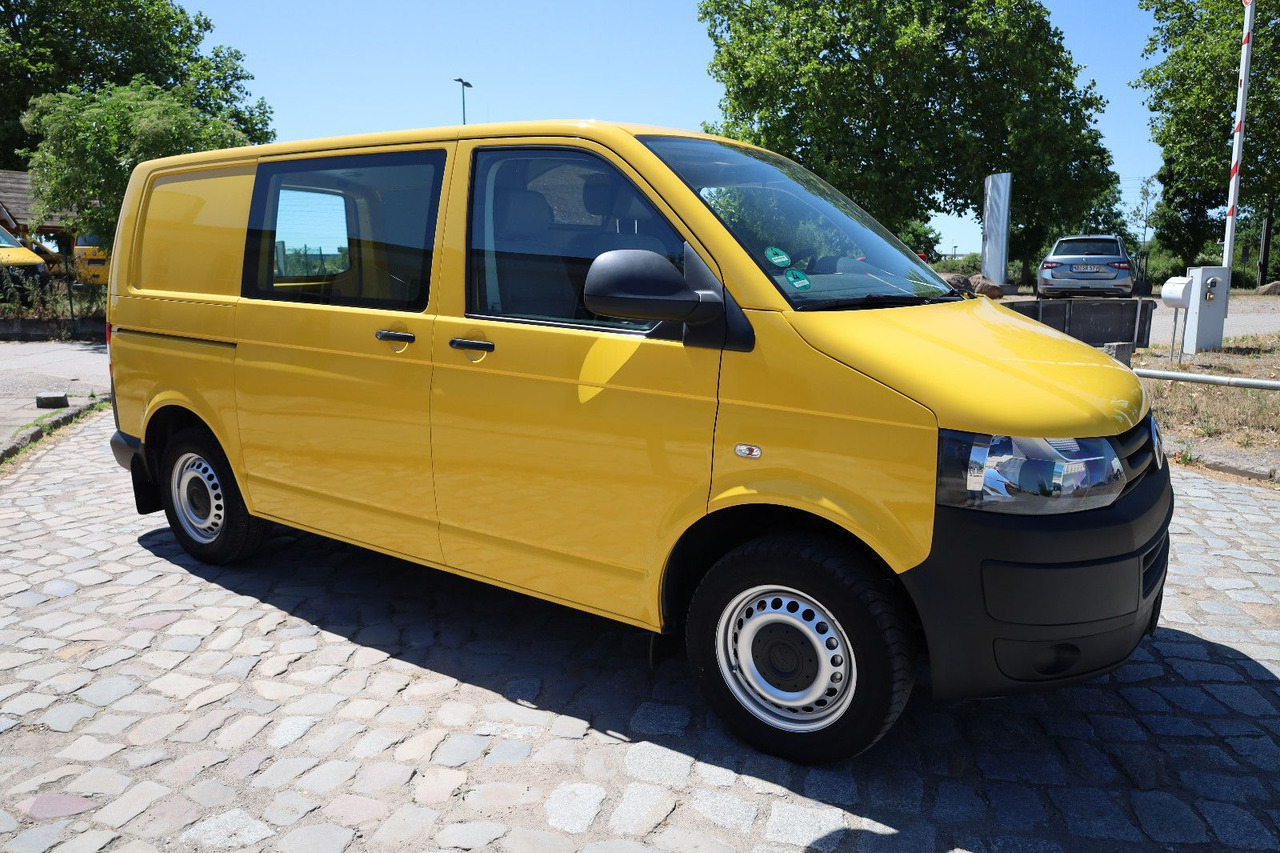 Volkswagen T5 Transporter Kasten-Kombi 2.0 TDI/EU5 - People carrier: picture 1 Volkswagen T5 Transporter Kasten-Kombi 2.0 TDI/EU5 - People carrier: picture 1