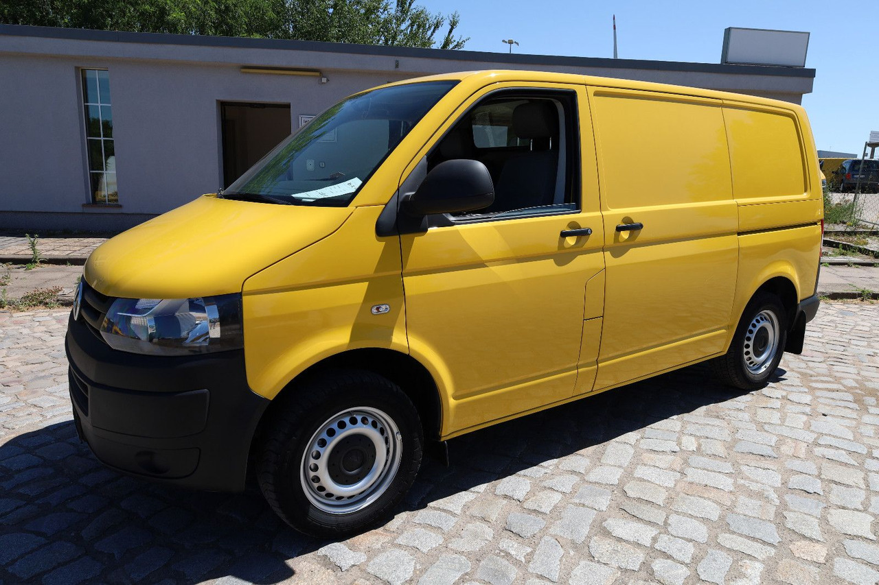 Volkswagen T5 Transporter Kasten-Kombi 2.0 TDI/EU5 - People carrier: picture 2 Volkswagen T5 Transporter Kasten-Kombi 2.0 TDI/EU5 - People carrier: picture 2