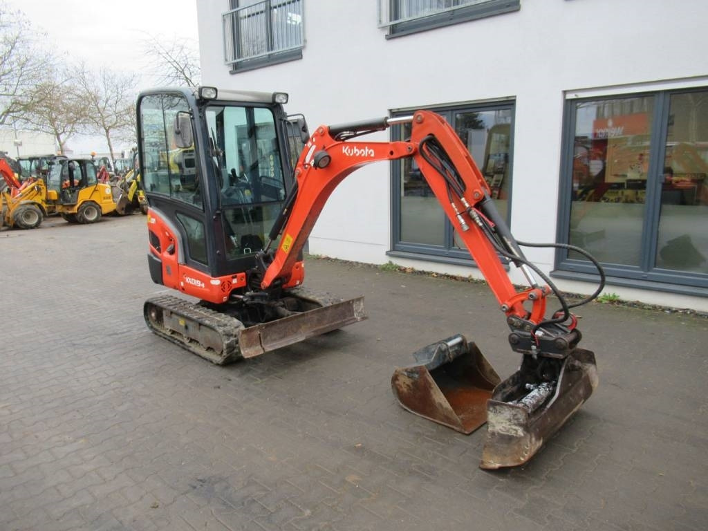 Kubota KX019-4 Schwenklöffel - Mini excavator: picture 4 Kubota KX019-4 Schwenklöffel - Mini excavator: picture 4